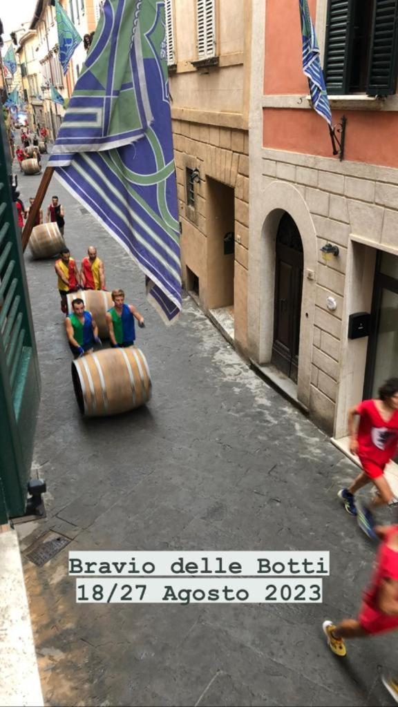 Ferienwohnung A Due Passi Da Piazza Grande Montepulciano Stazione Exterior foto